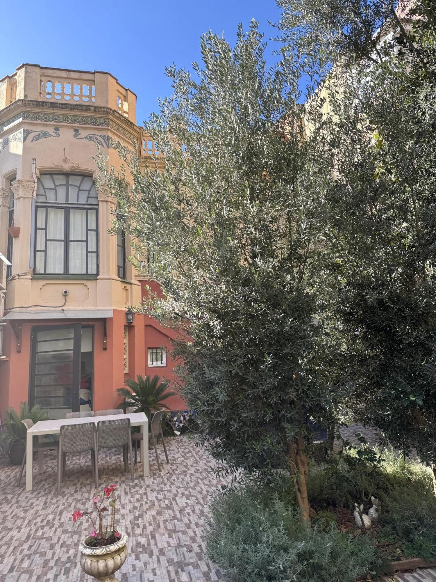Villa Modernista Барселона Екстер'єр фото